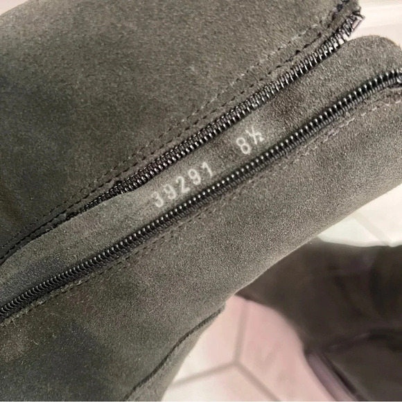 La Canadienne Corey Gray Suede Boot Size 8.5 Womens - Picture 7 of 8